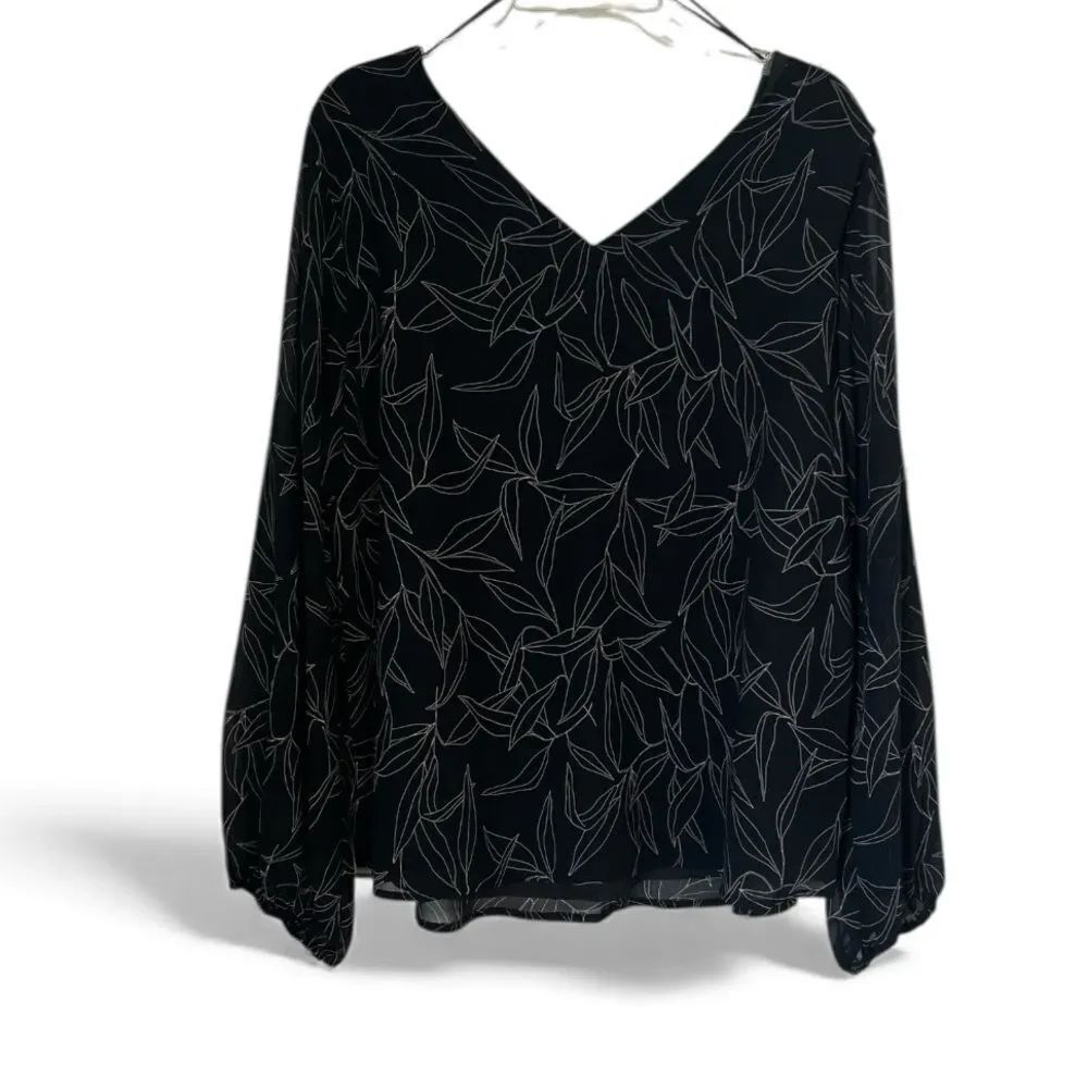 NWT Womens A New Day Black leaf Print  Double V-Neck Plus Blouse Top Sz XXL
